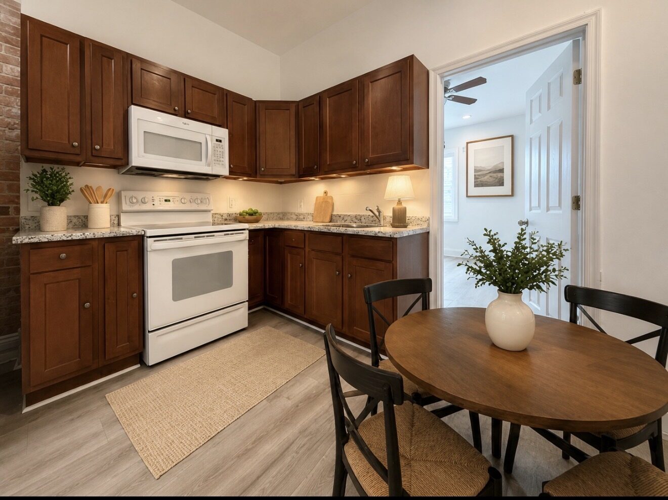 2414 N Charles Street, Apt 4 photo 2, virtually staged