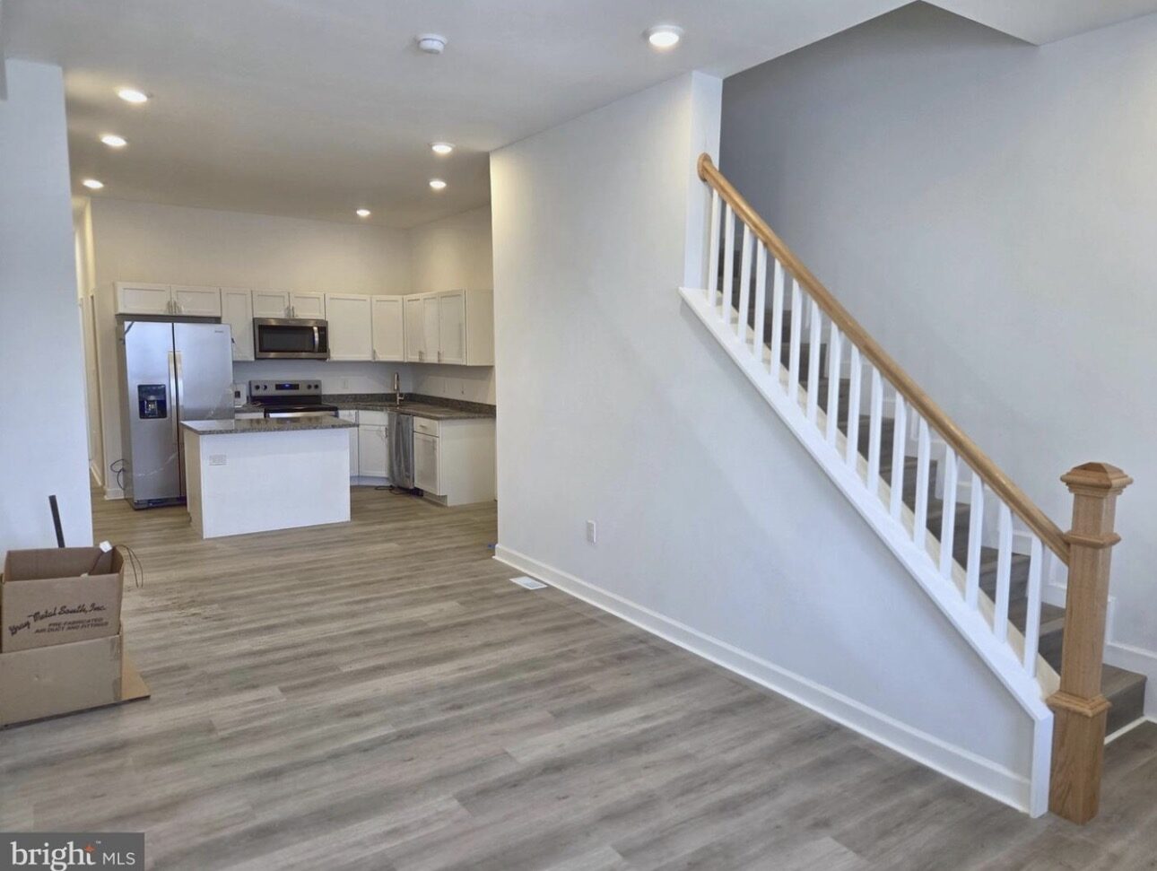 4031 Park Heights Avenue photo 3