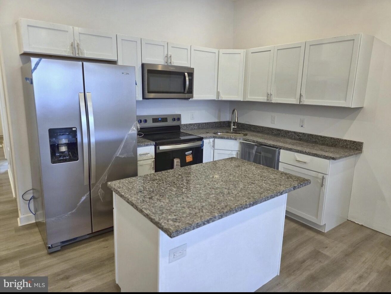 4031 Park Heights Avenue photo 6