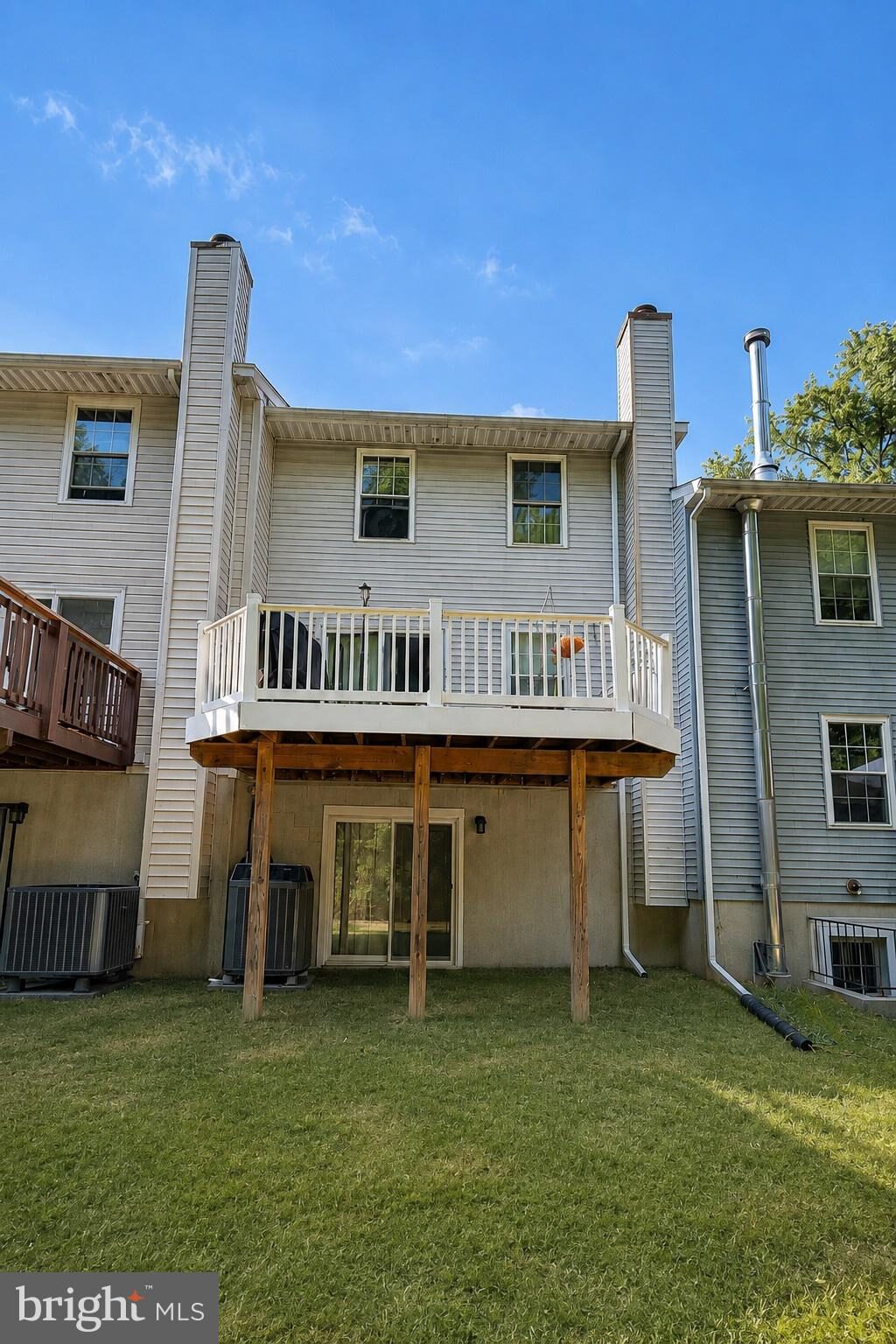 9505 Axehead Court photo 2